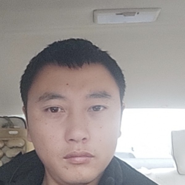 爱笑拾忆火车的照片