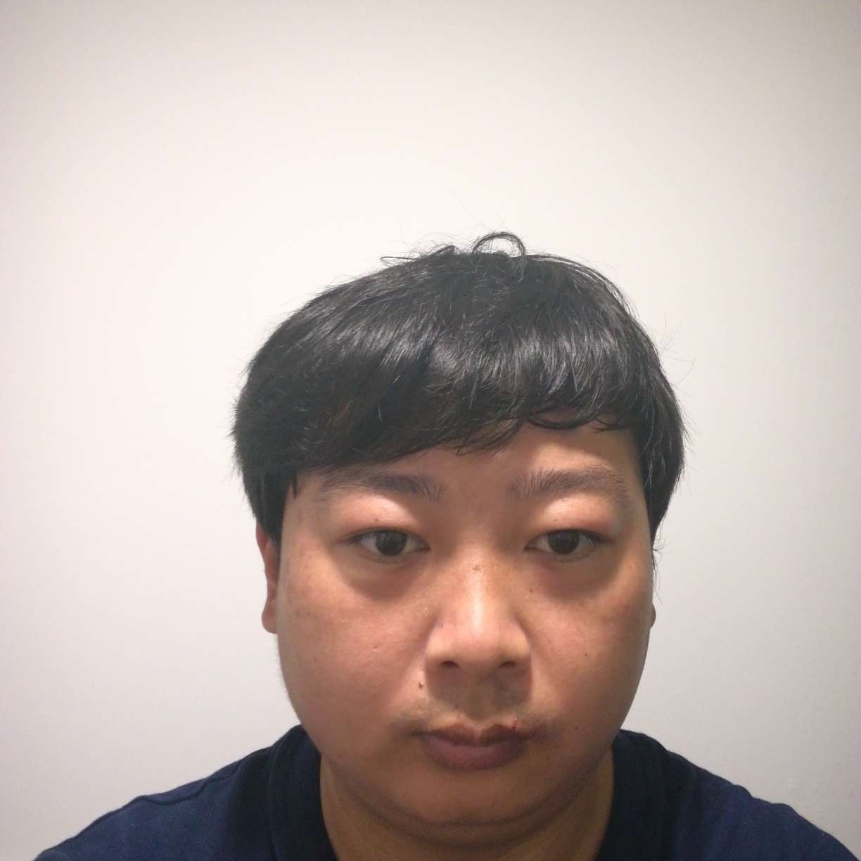 84年离异大叔的照片