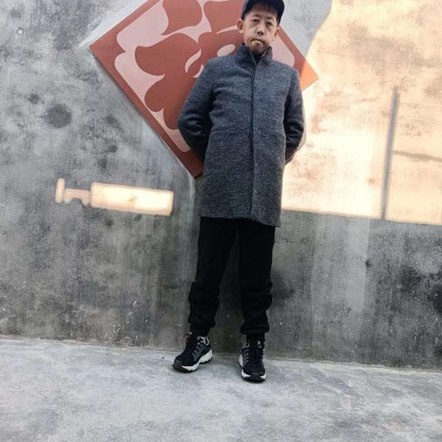 黯然回眸缥缈的照片