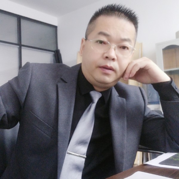 情殇爱笑的勇哥的照片
