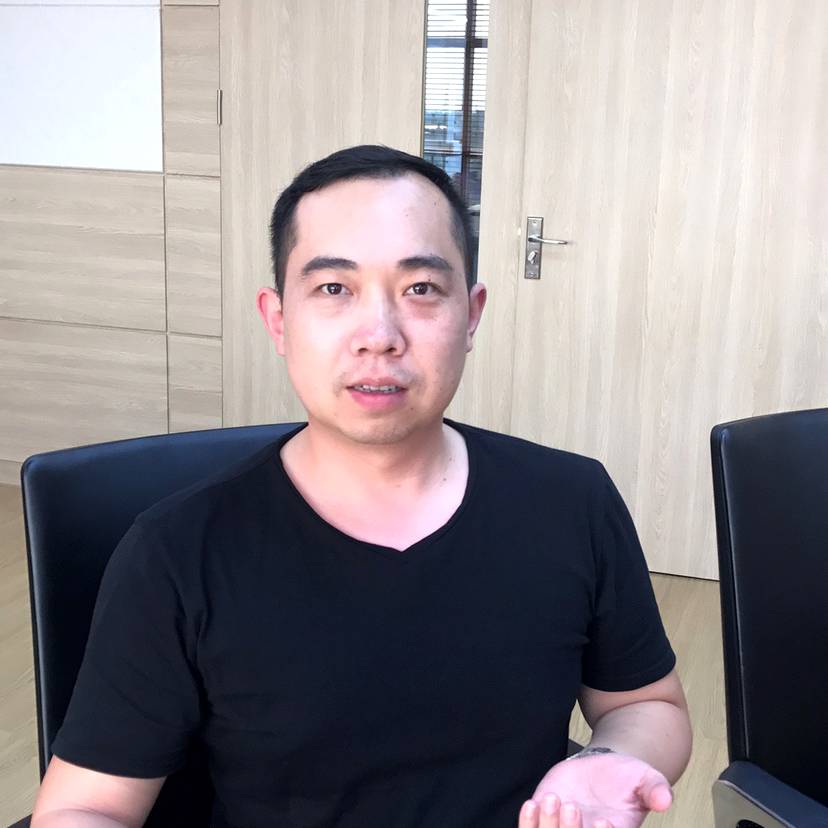 豌豆浅吻贤惠的照片