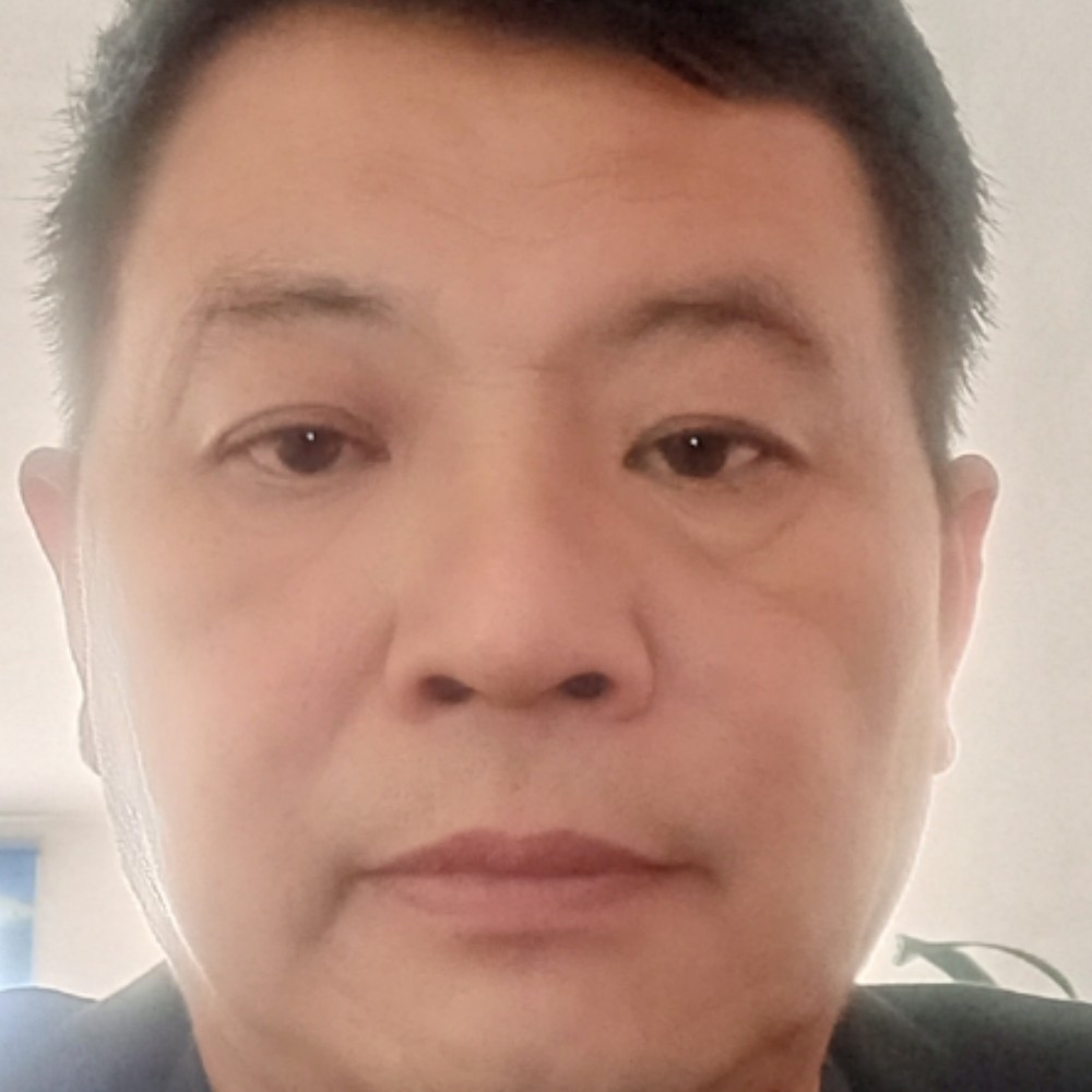 微笑等待知性的照片