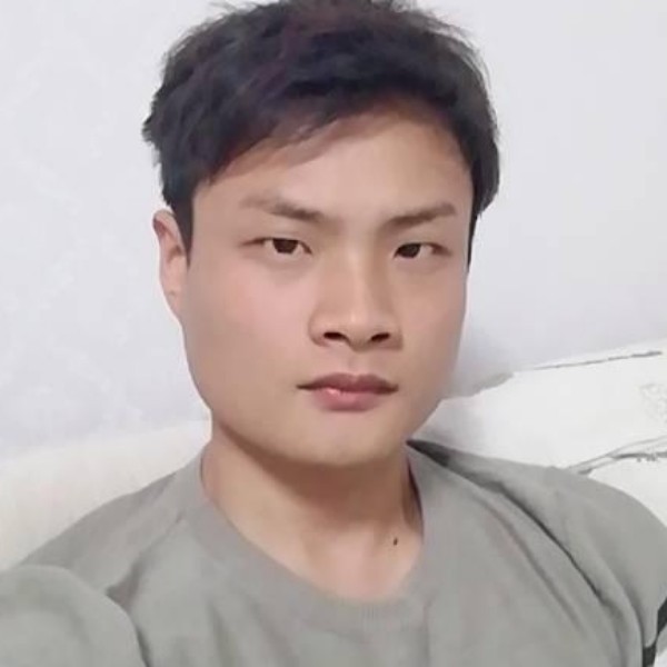 赤诚杨杨的照片