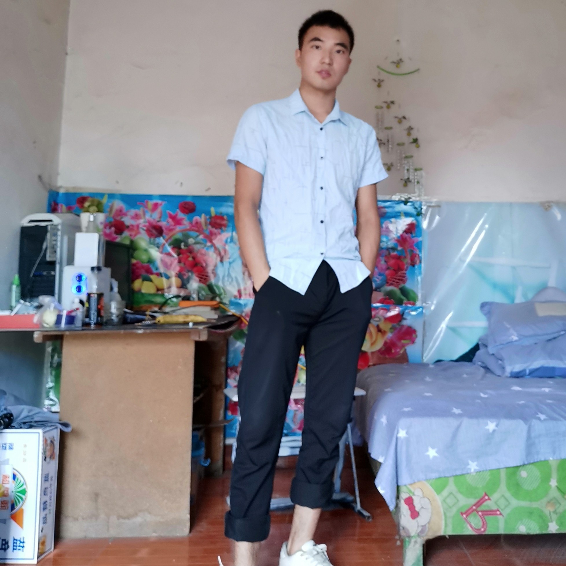 Agoni 暮念的照片