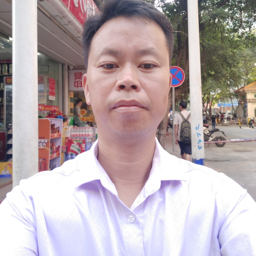 小蜜蜂吃醋朴素的照片