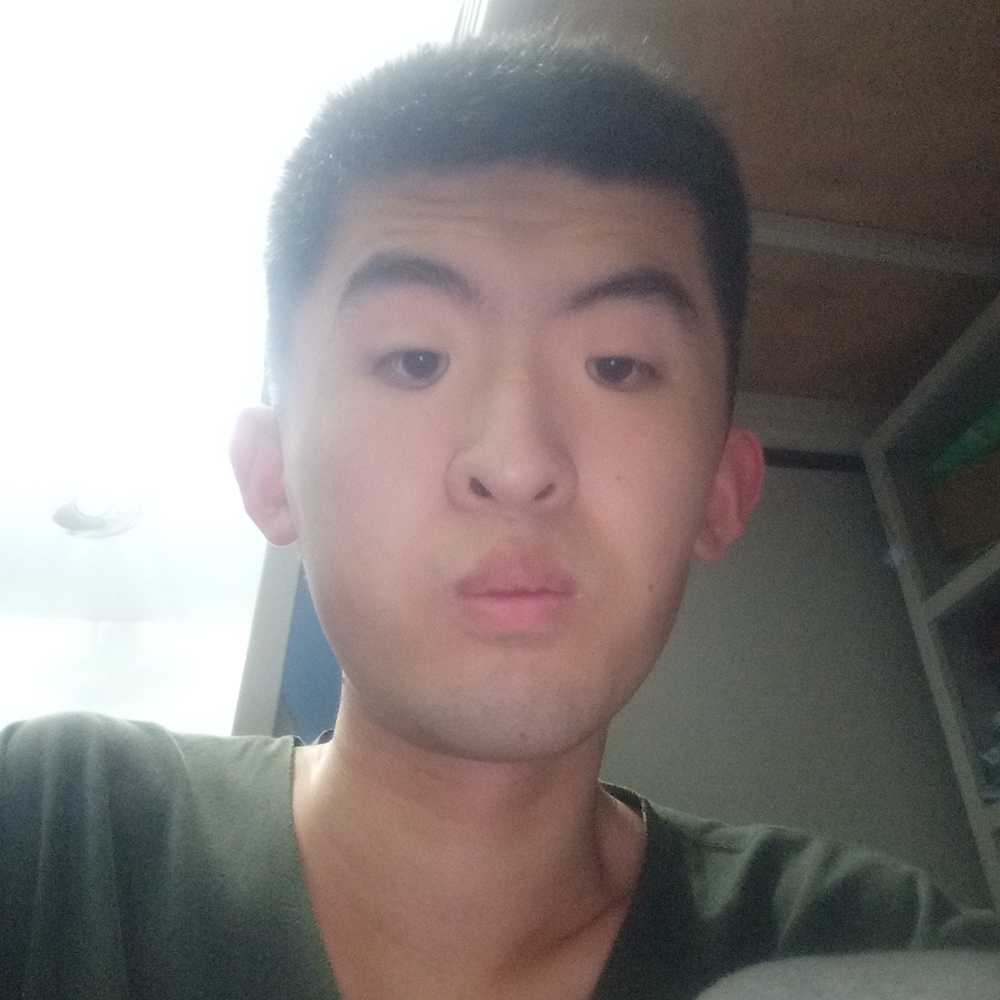吴泓毅的照片