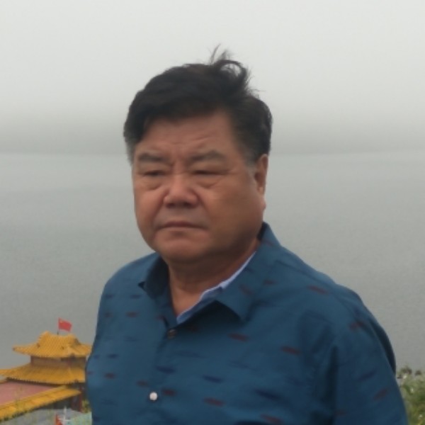 缓慢说鸡翅的照片