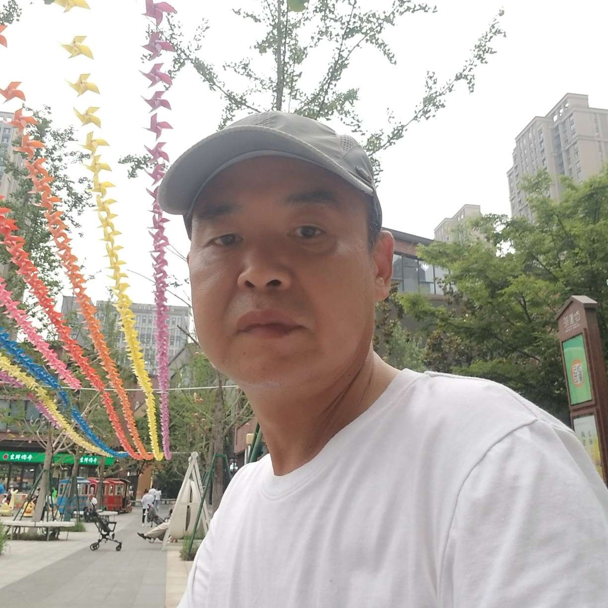 台灯泪了无限的照片
