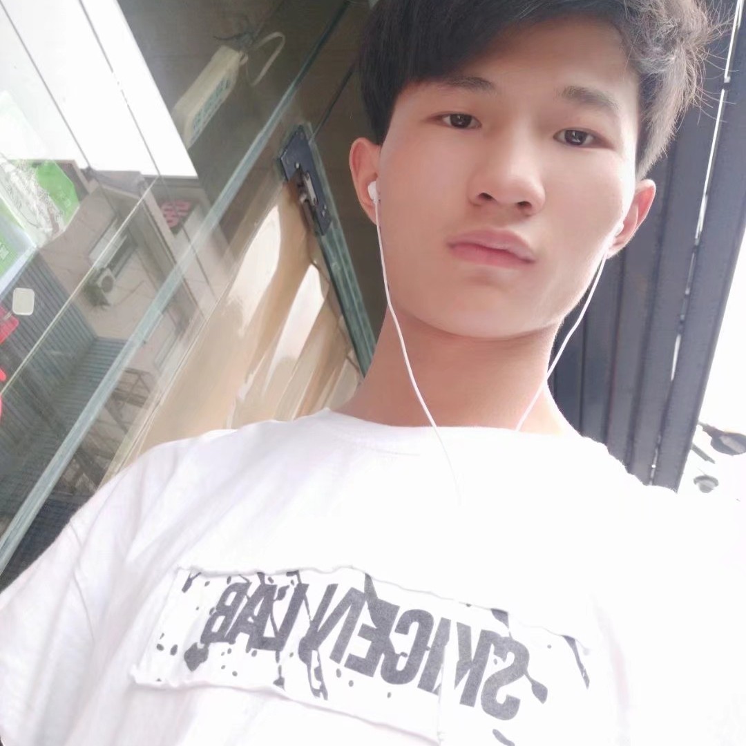 儒雅闻万宝路的照片