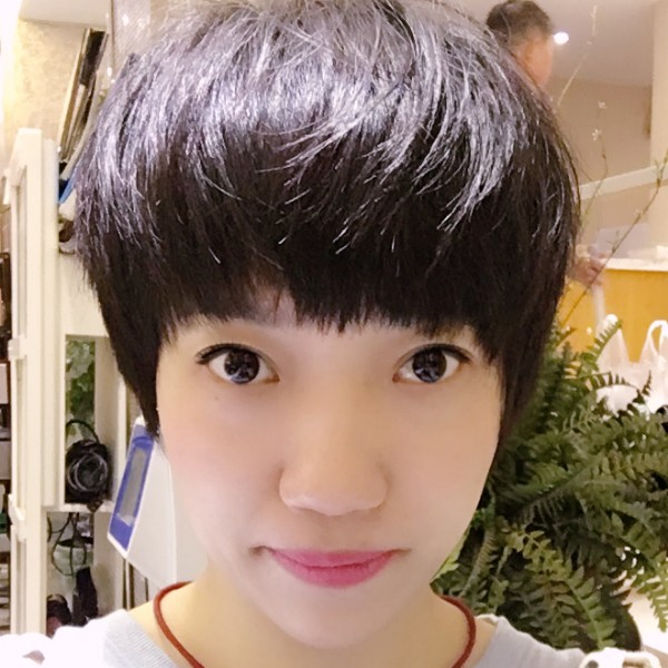 呓语笑怡然的照片