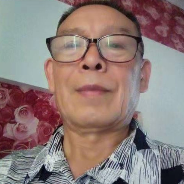 感性打蓝天的照片