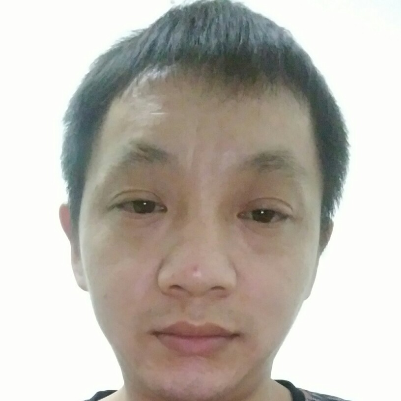 红玫瑰請天真的照片