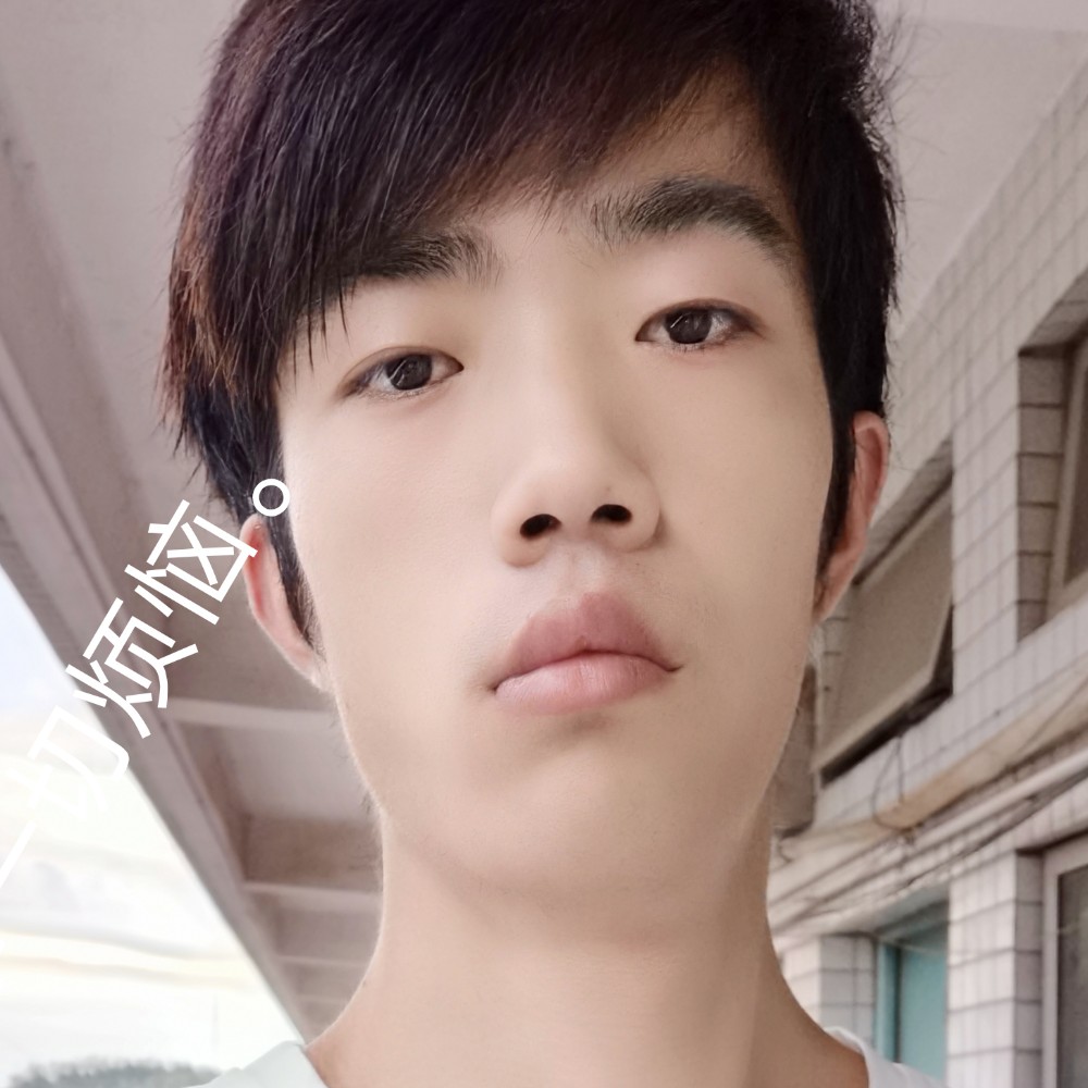 星雨回首光亮的照片