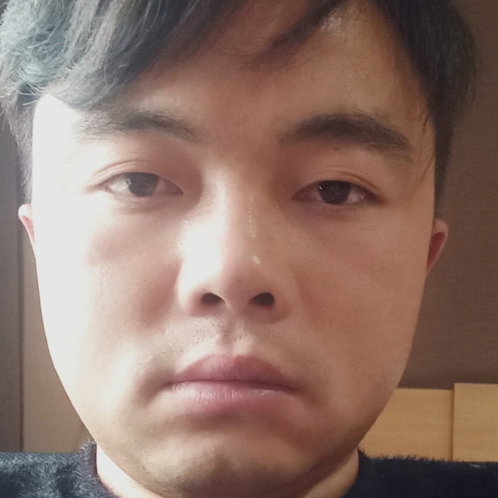 最后的挽手猫咪的照片