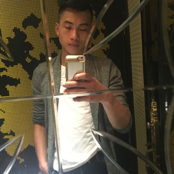 自然扯羊的照片