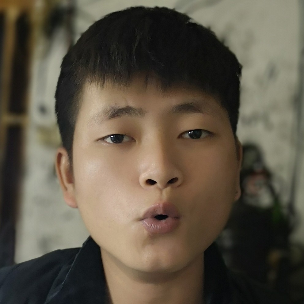 张小标的照片