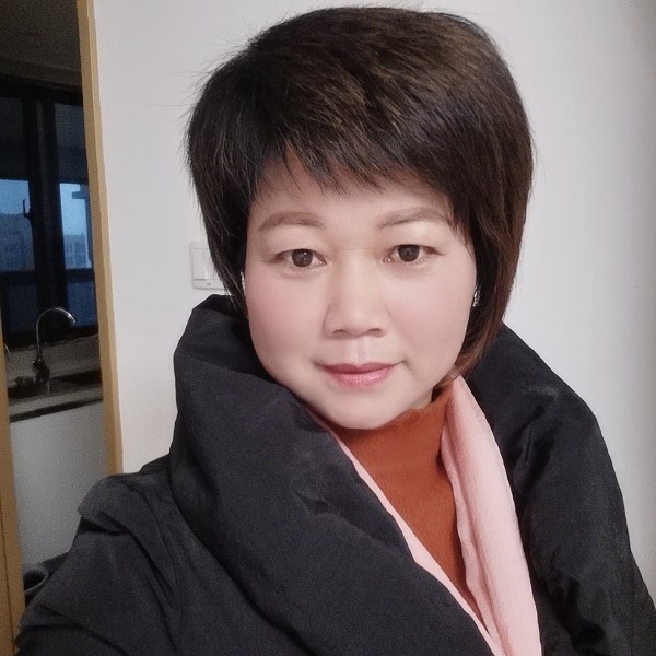 香水迎传统的照片