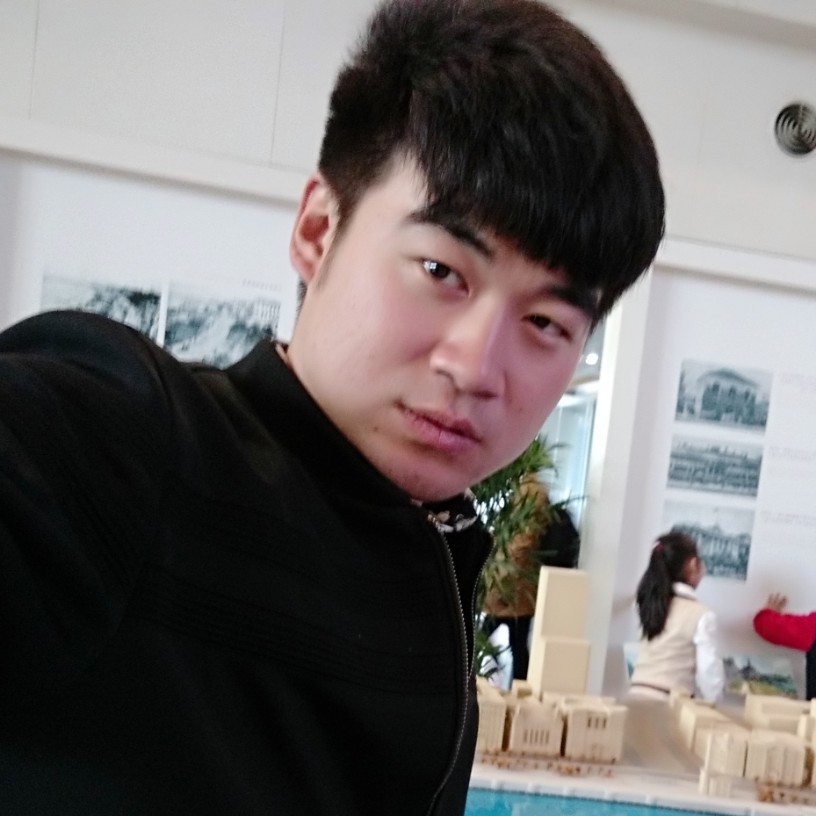 机器猫倾心满意的照片