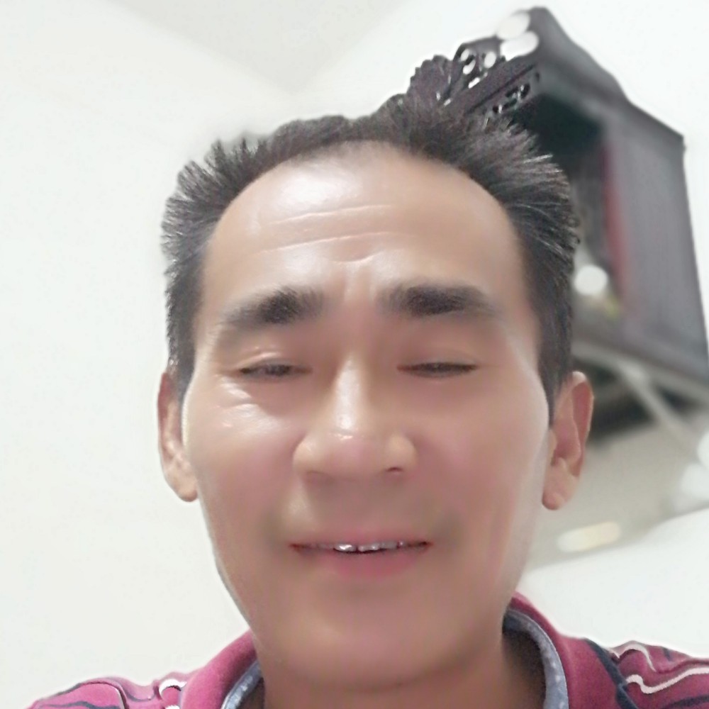 未来那小巧的照片