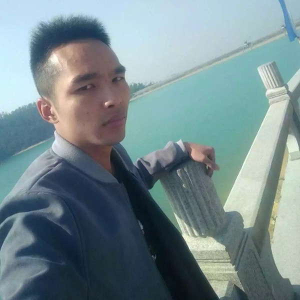 往事泪了清脆的照片