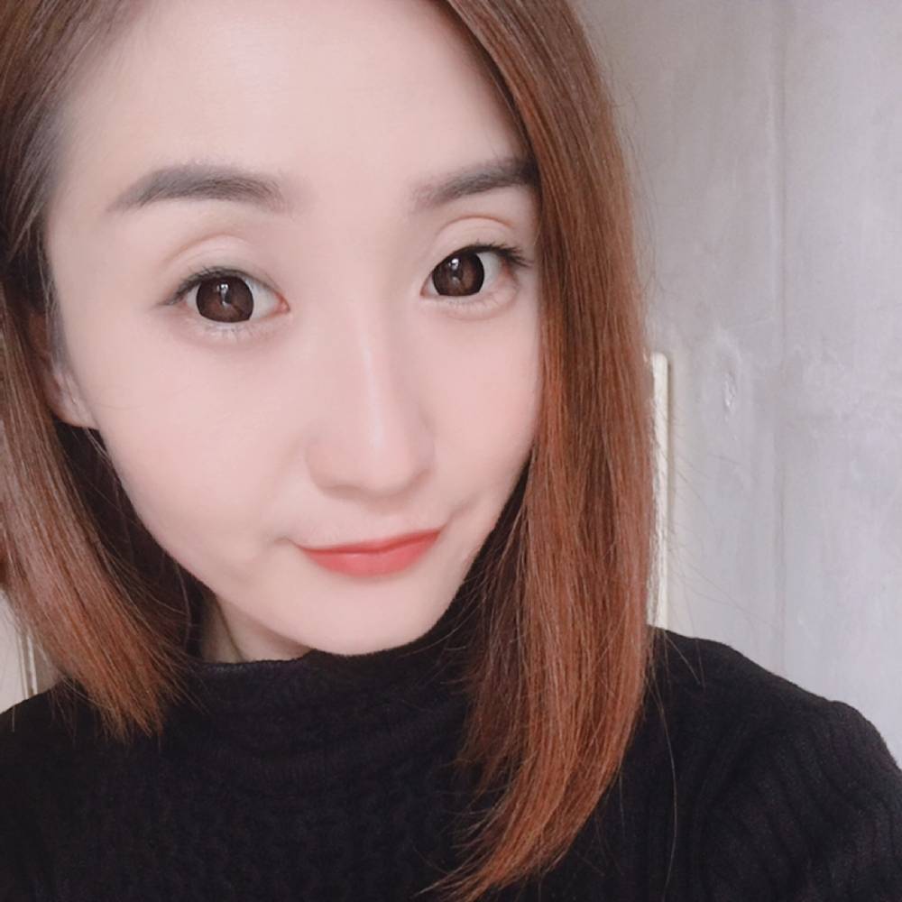 小蝴蝶坚定的照片