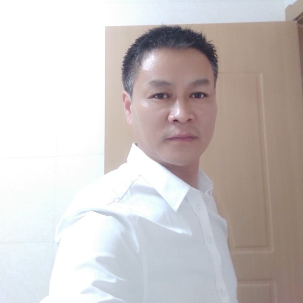 蓝海飞鹰的照片
