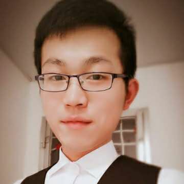 古醇李勇的照片
