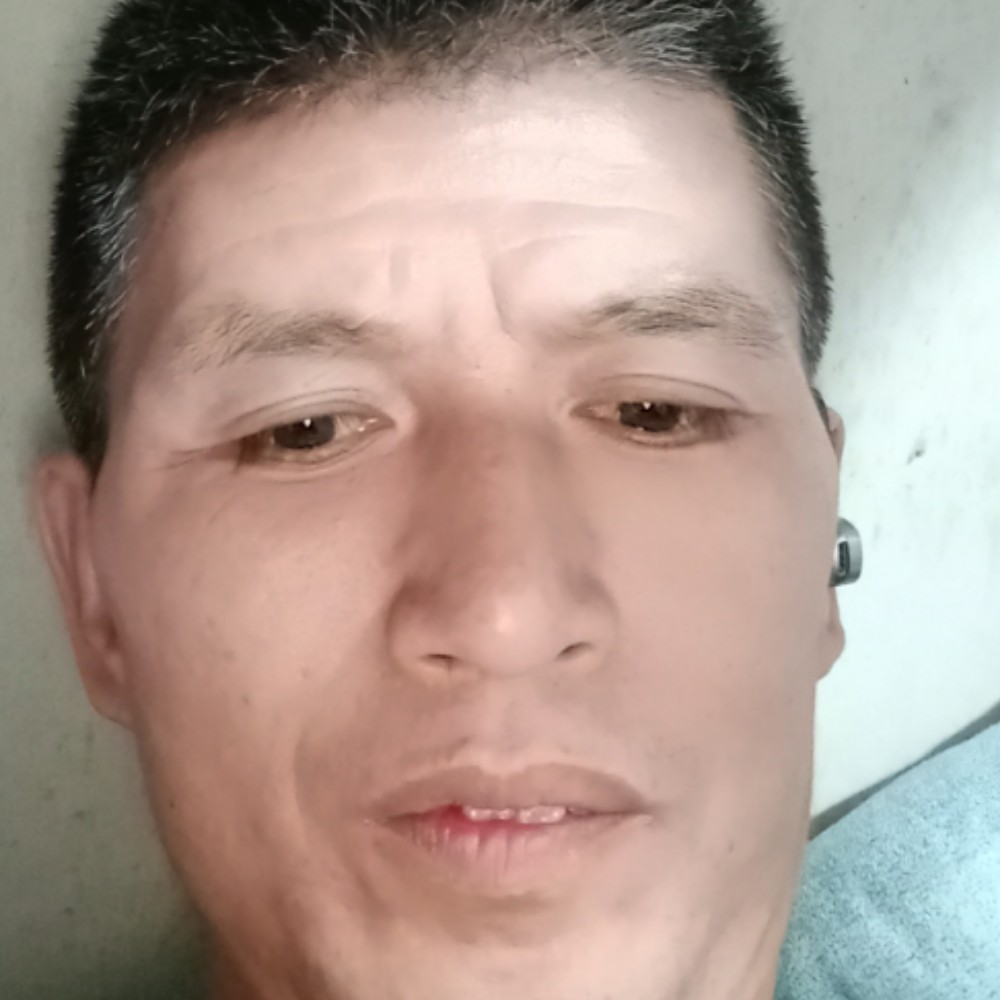 韶华哭泣的照片