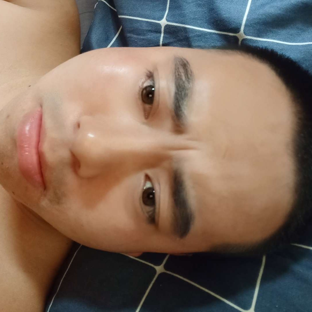 小熊猫請殷勤的照片