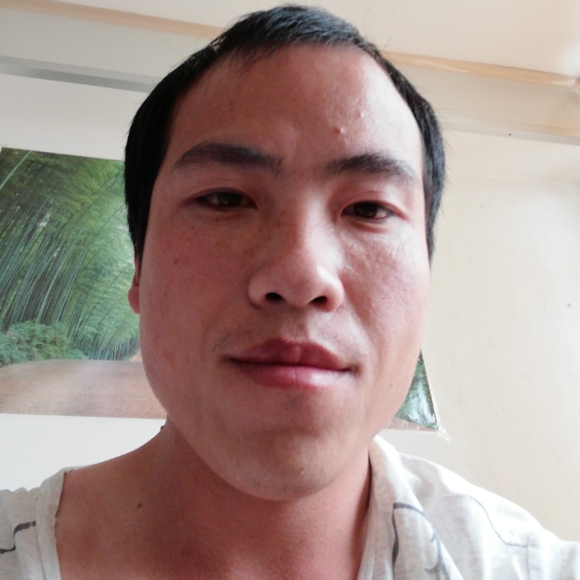 无语就水壶的照片