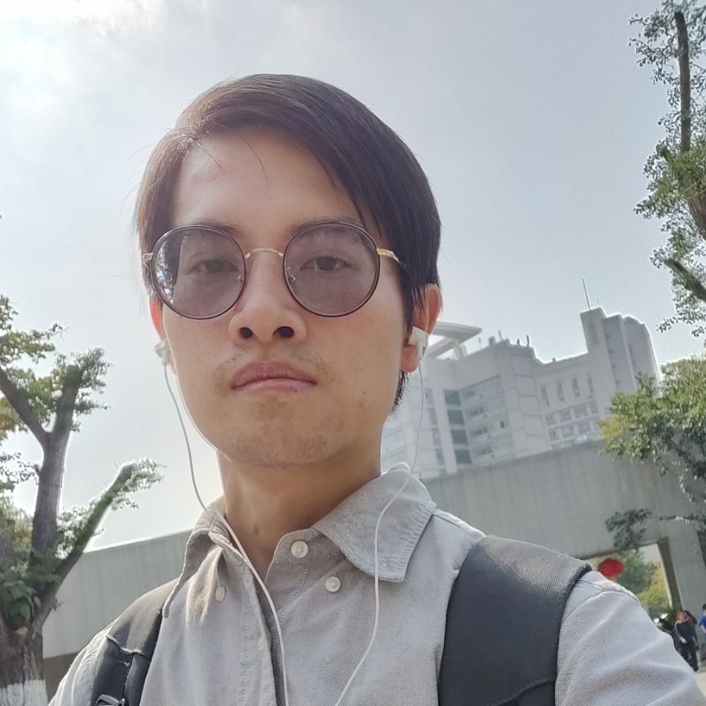 老兔子有点坏的照片