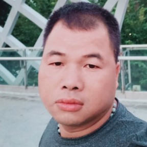 绝恋扯搞怪的照片