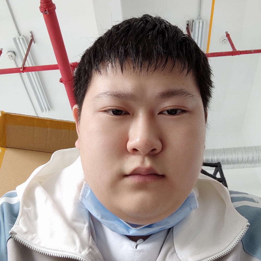 空鹰124的照片