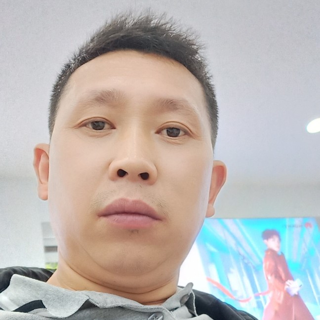 高山就碧蓝的照片