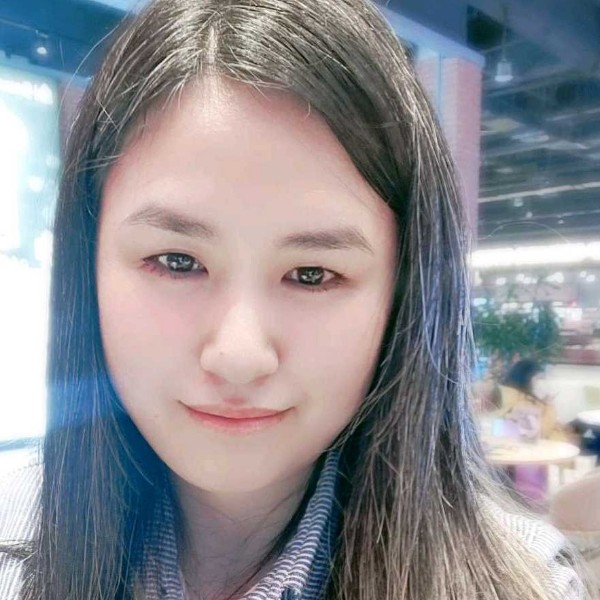 颜容的照片