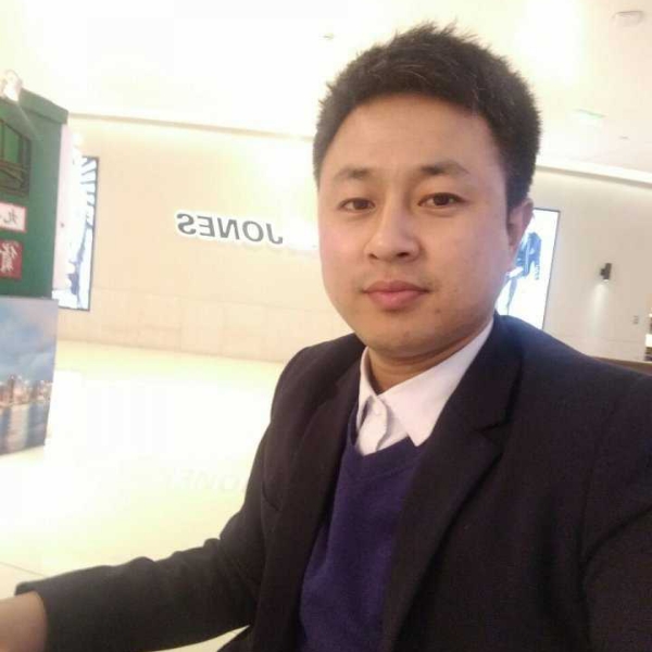 未来路上我陪你的照片