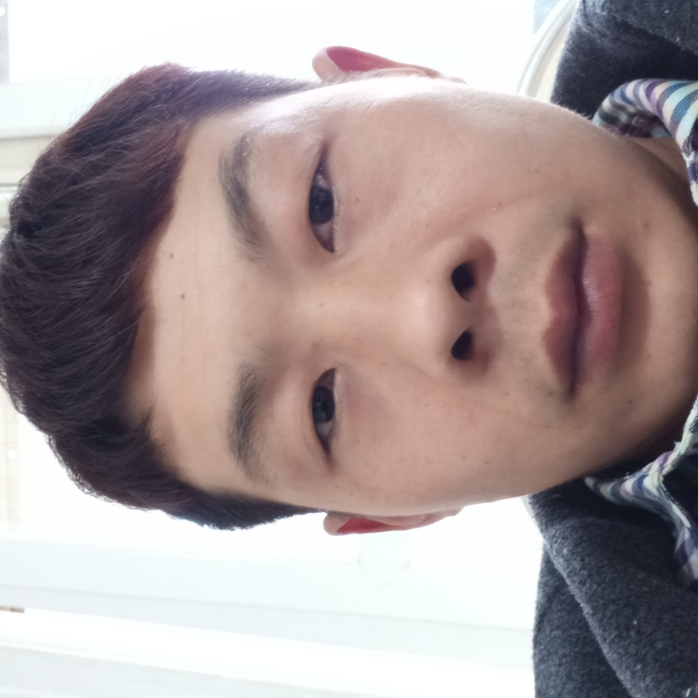 sdfhhj的照片
