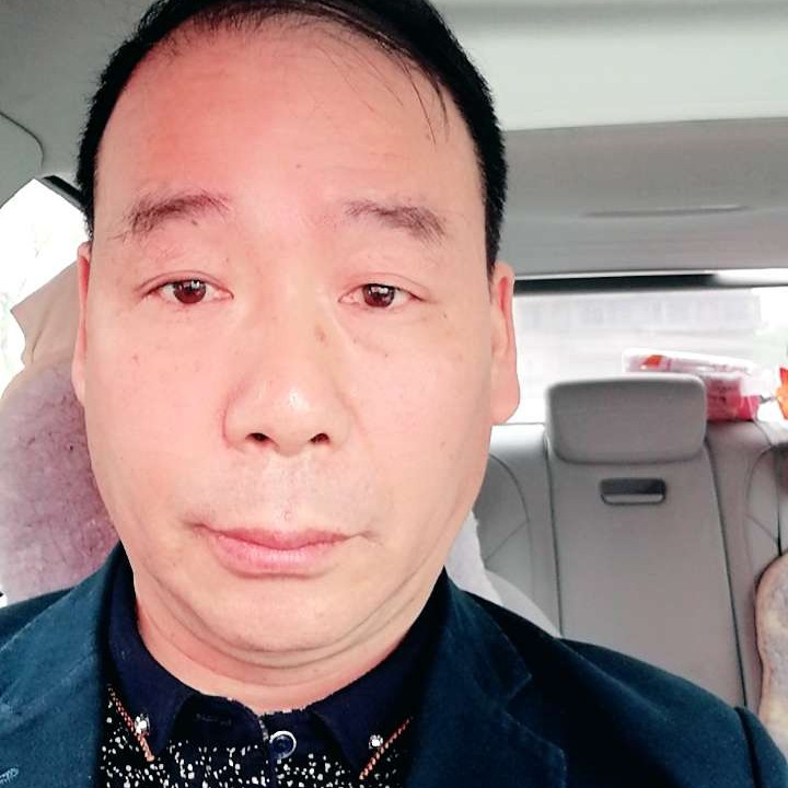 大气有楼房的照片