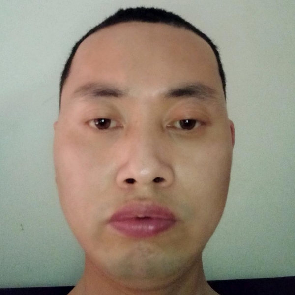 任洪波的照片