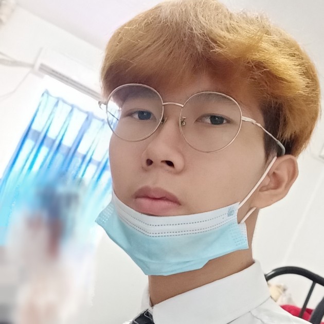 别碰我的照片