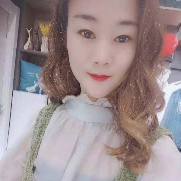 紫萱回眸动听的照片