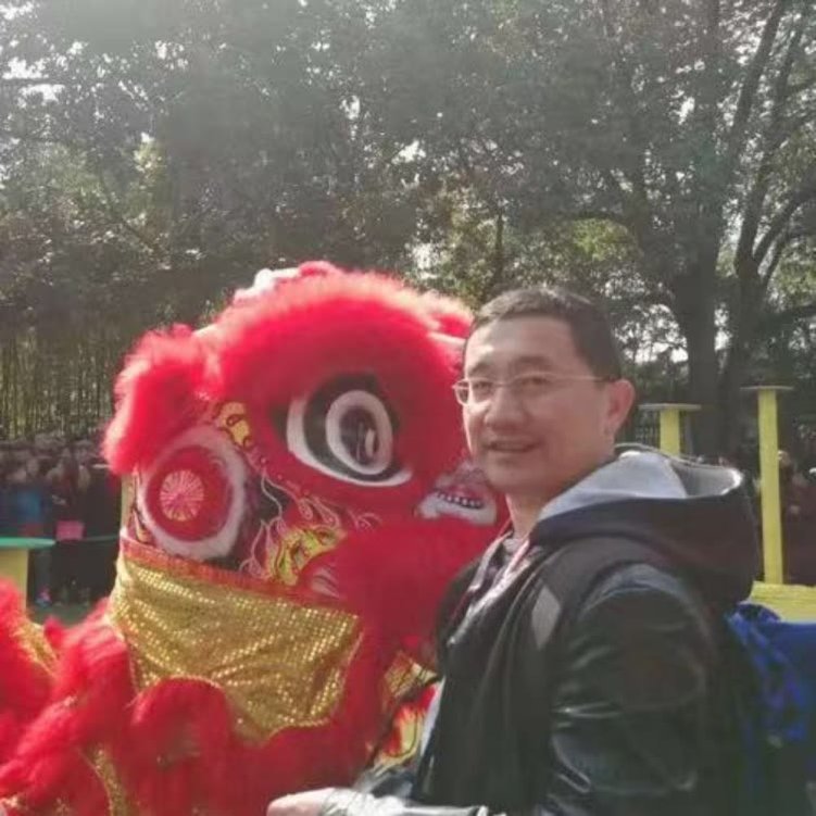 冷酷蹙眉小甜瓜的照片
