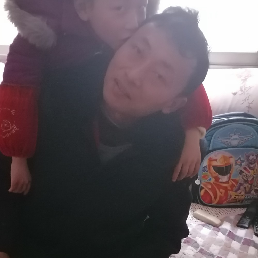 丝袜迅的照片