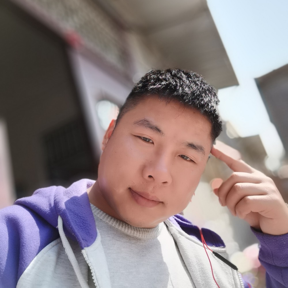 天梦哥哥的照片