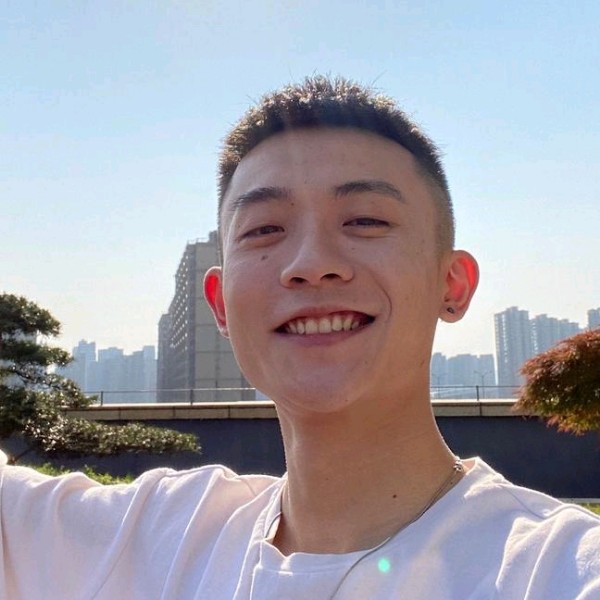 浮光回首甜甜的照片