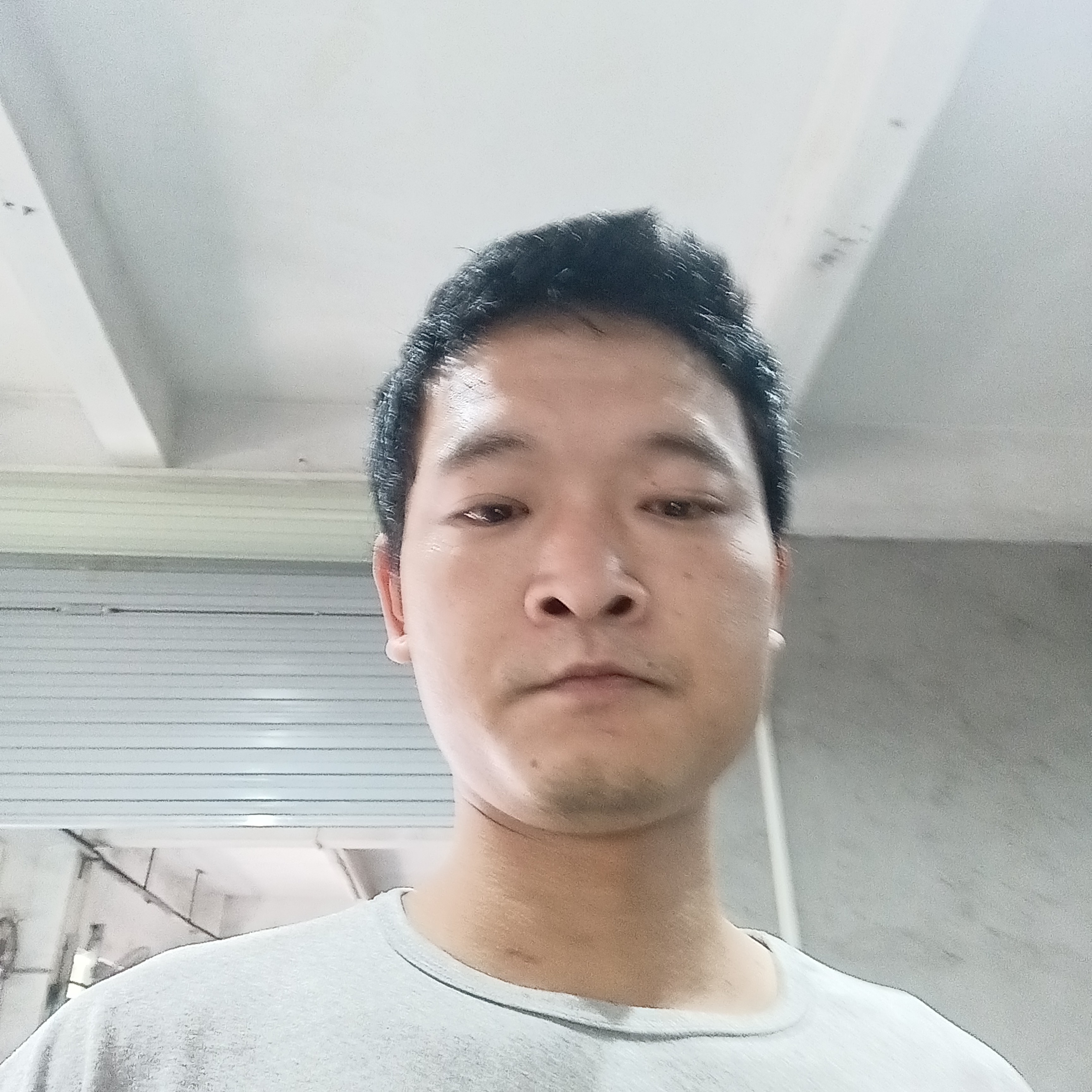 王田征的照片
