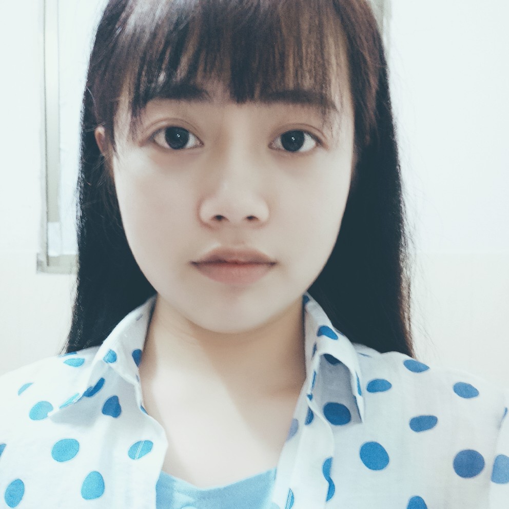 龅牙妹的照片