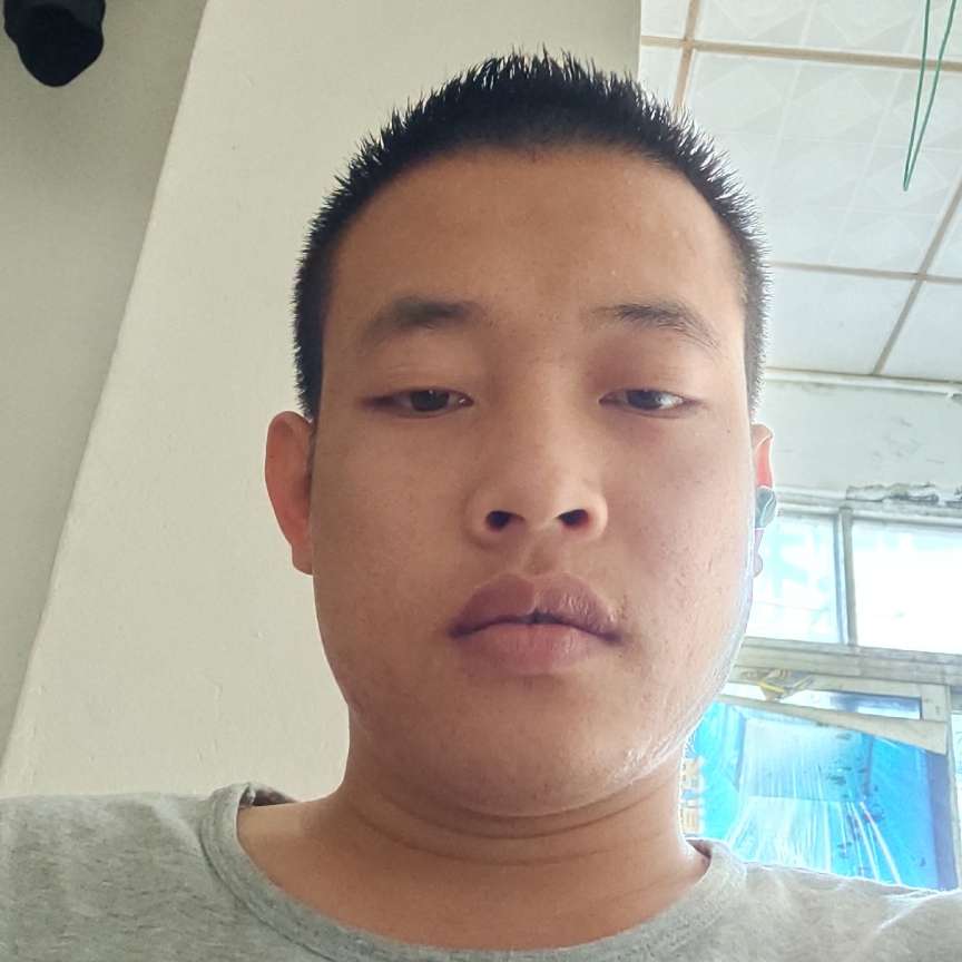 闪闪踢樱桃的照片
