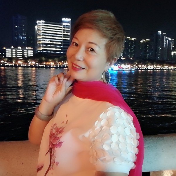 婉燕的照片
