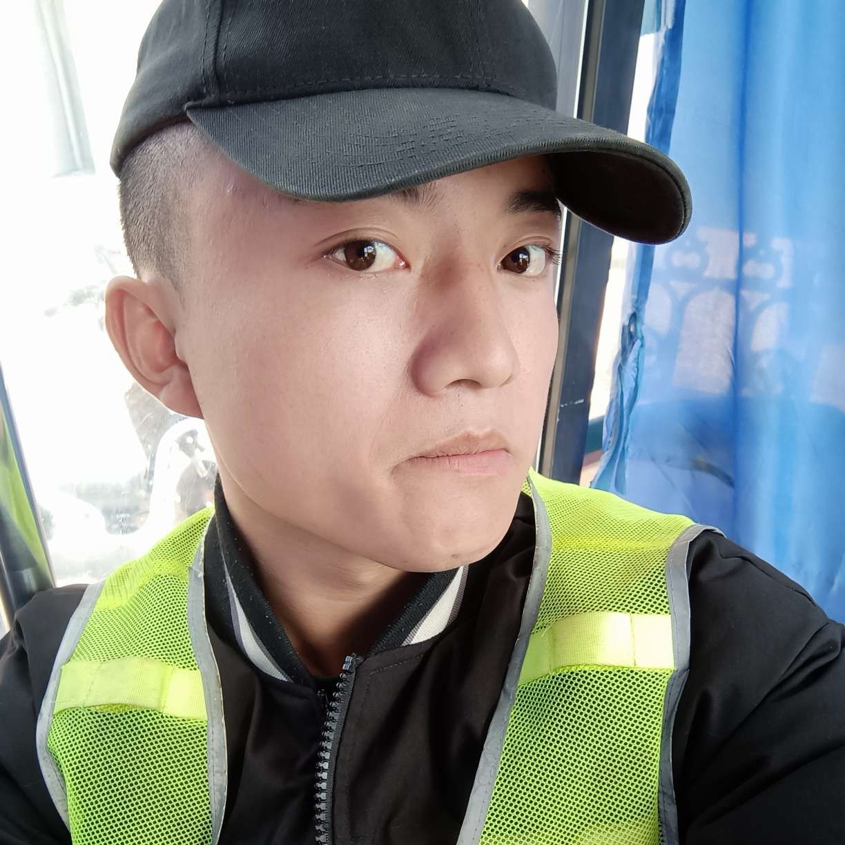 我余破天的照片
